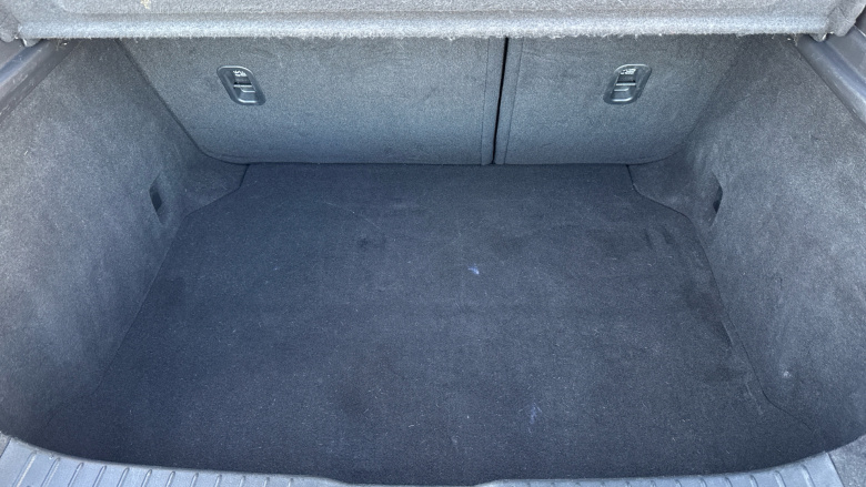 Mazda 3 2.0 e-Skyactiv G MHEV Sport Lux 5dr Petrol Hatchback